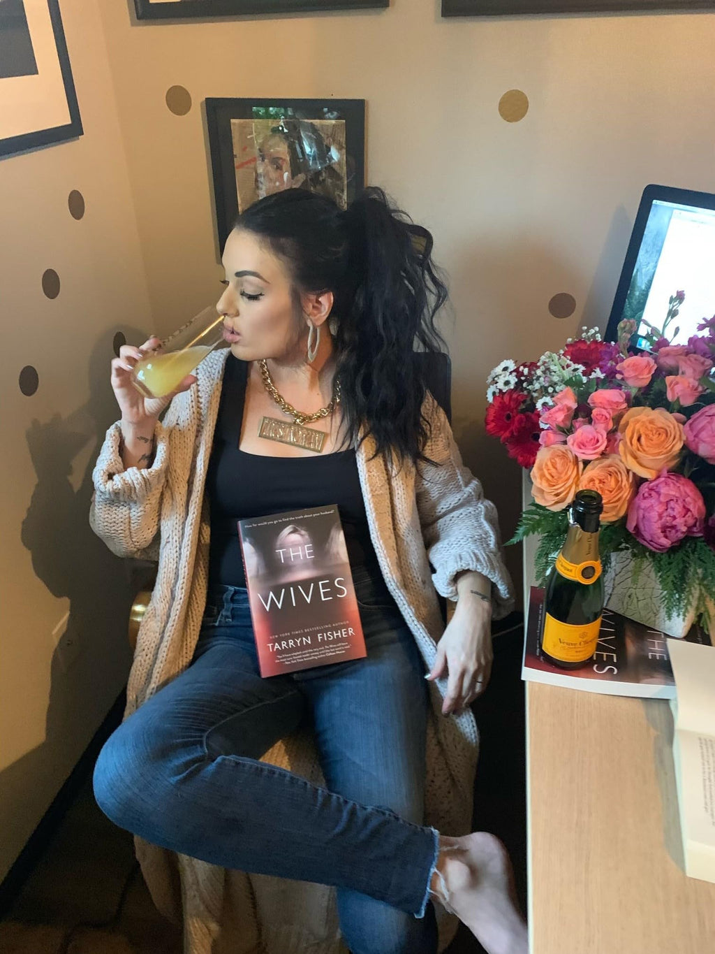 The Wives: A Domestic Thriller – A Twisty Psychological Novel Where No One Is Who They Seem